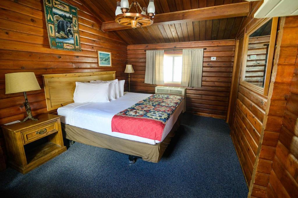 Lochsa Lodge Lolo ภายนอก รูปภาพ