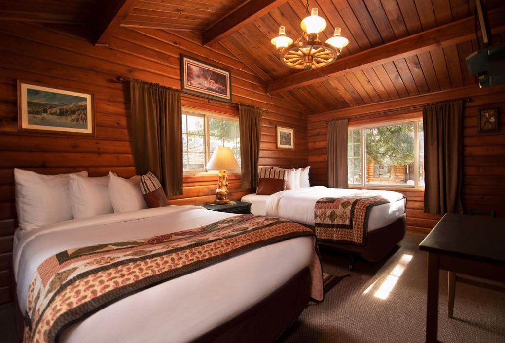 Lochsa Lodge Lolo ภายนอก รูปภาพ
