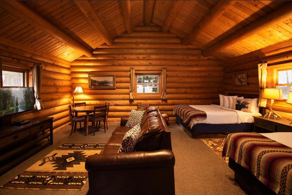 Lochsa Lodge Lolo ภายนอก รูปภาพ