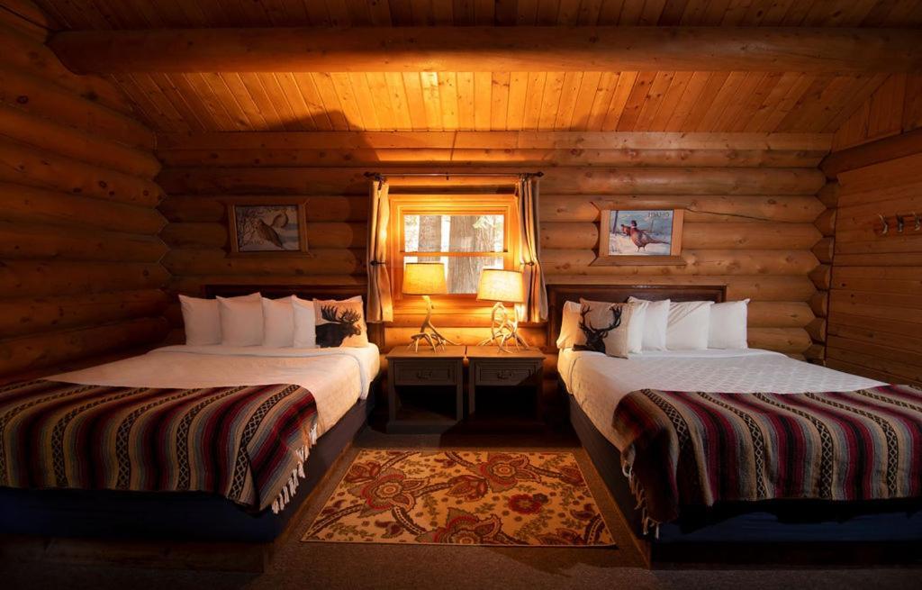 Lochsa Lodge Lolo ภายนอก รูปภาพ