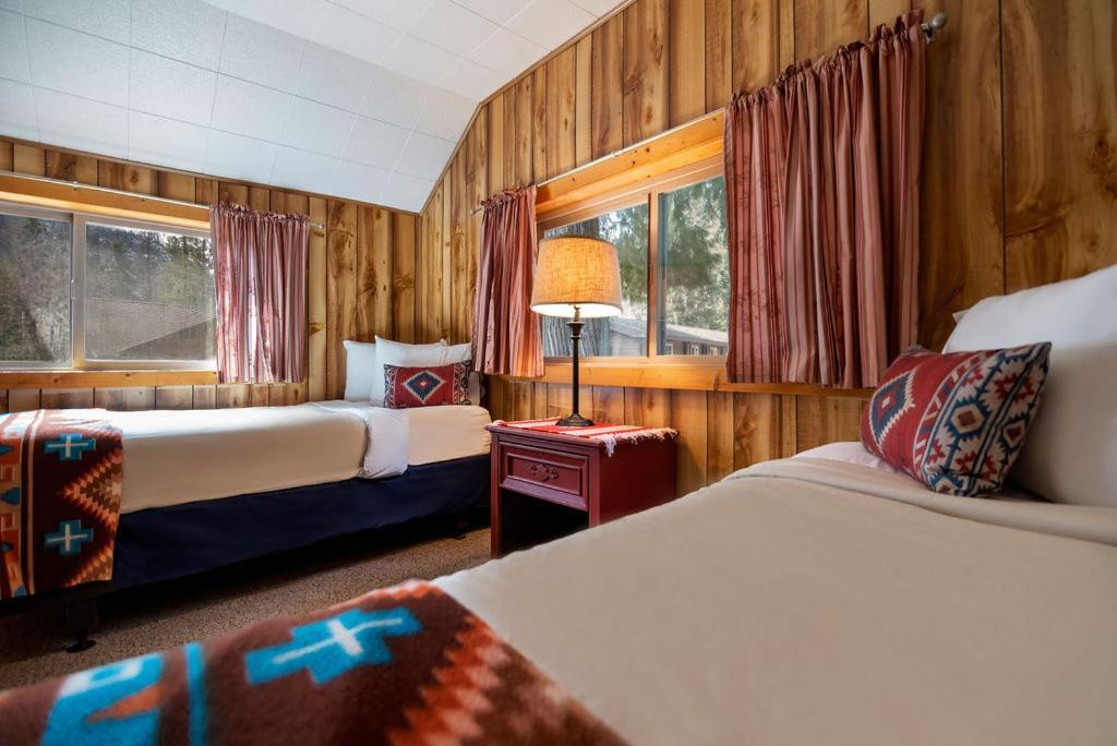 Lochsa Lodge Lolo ห้อง รูปภาพ